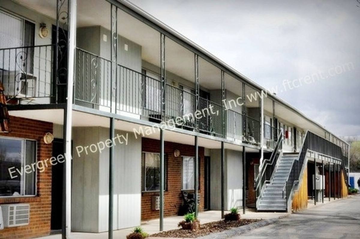 Apartment for rent at 824 N Garfield Ave, Loveland, CO 80537