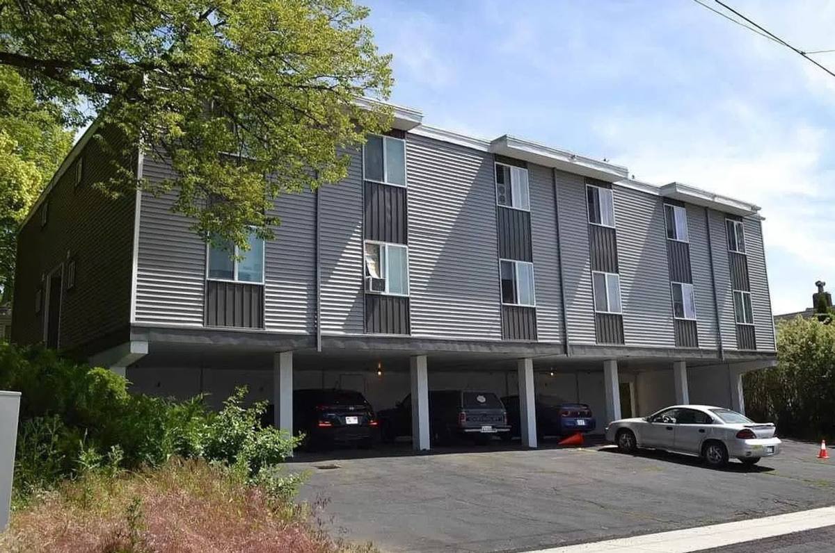 Apartment for rent at 305 NE Spaulding St, Pullman, WA 99163