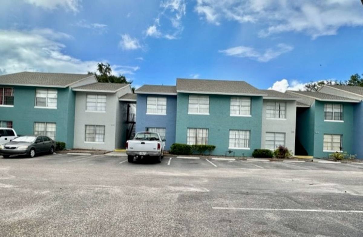 Apartment for rent at 5801 Shenandoah Way, Orlando, FL 32807