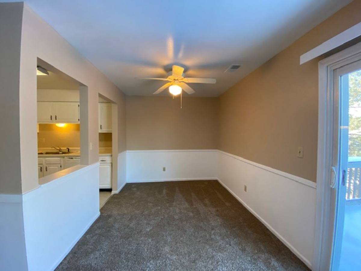 Apartment for rent at 12273 Woodside Dr, Grand Blanc, MI 48439