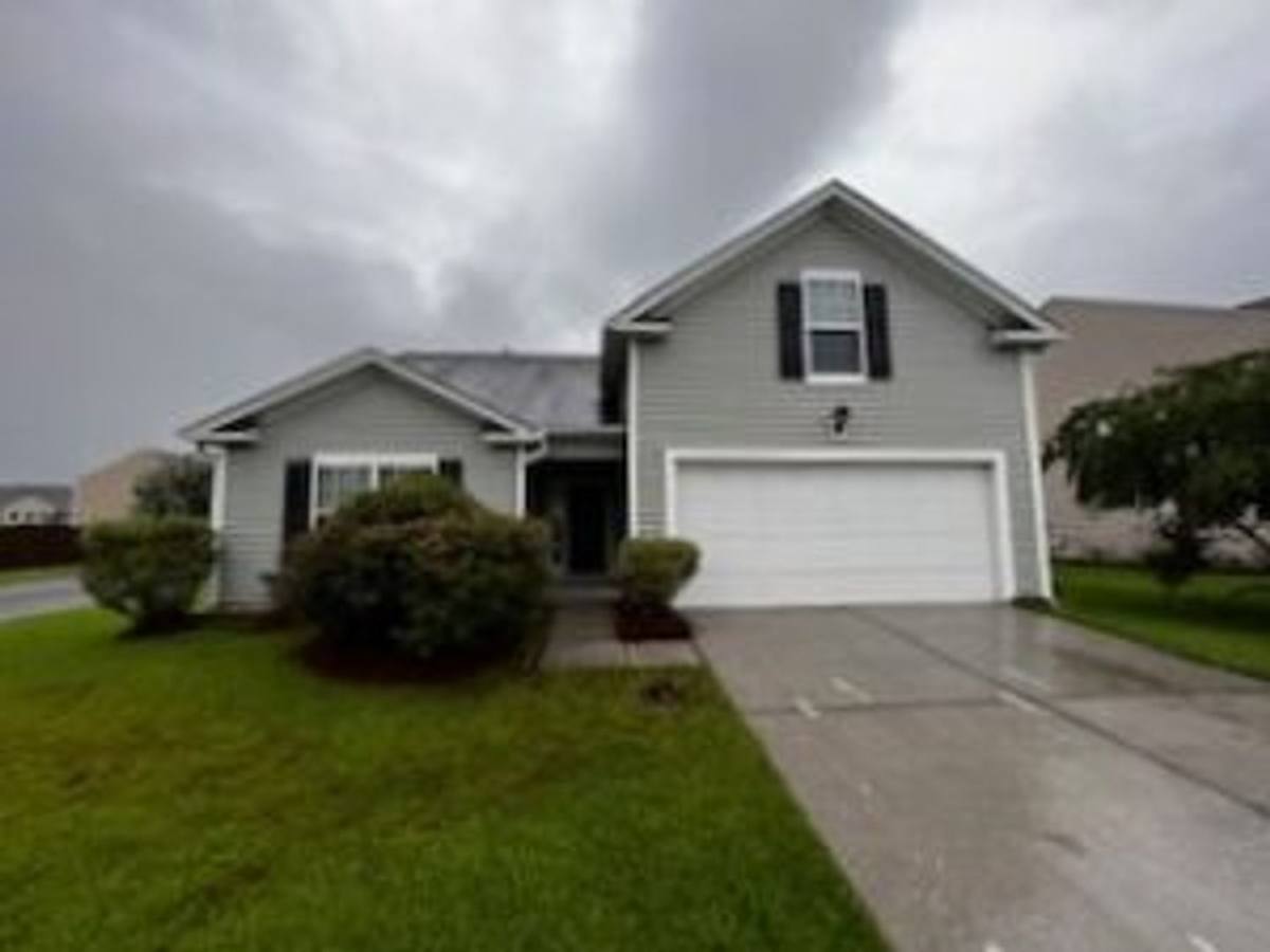 House for rent at 159 Mayfield Dr, Goose Creek, SC 29445