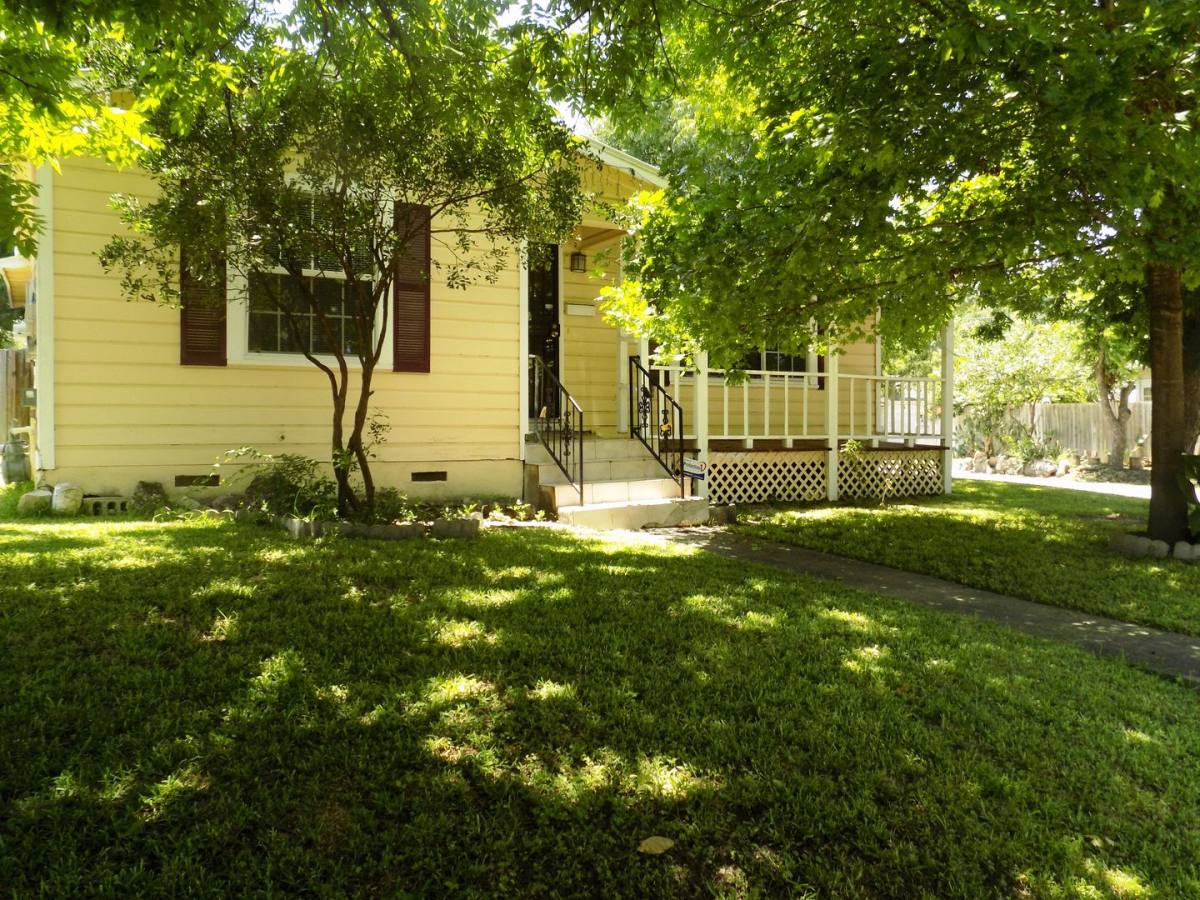 House for rent at 636 Norwood, San Antonio, TX 78212