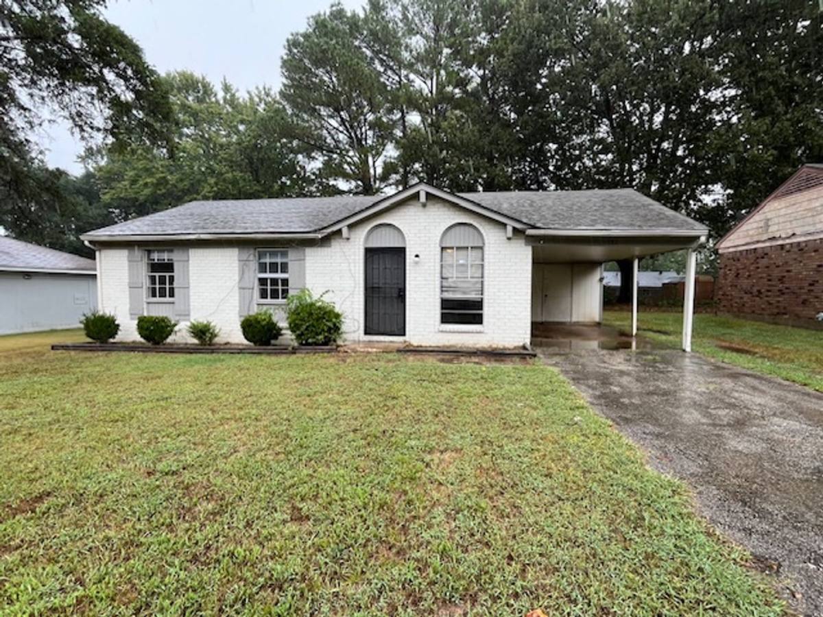 House for rent at 6780 Pinehurst Rd, Horn Lake, MS 38637