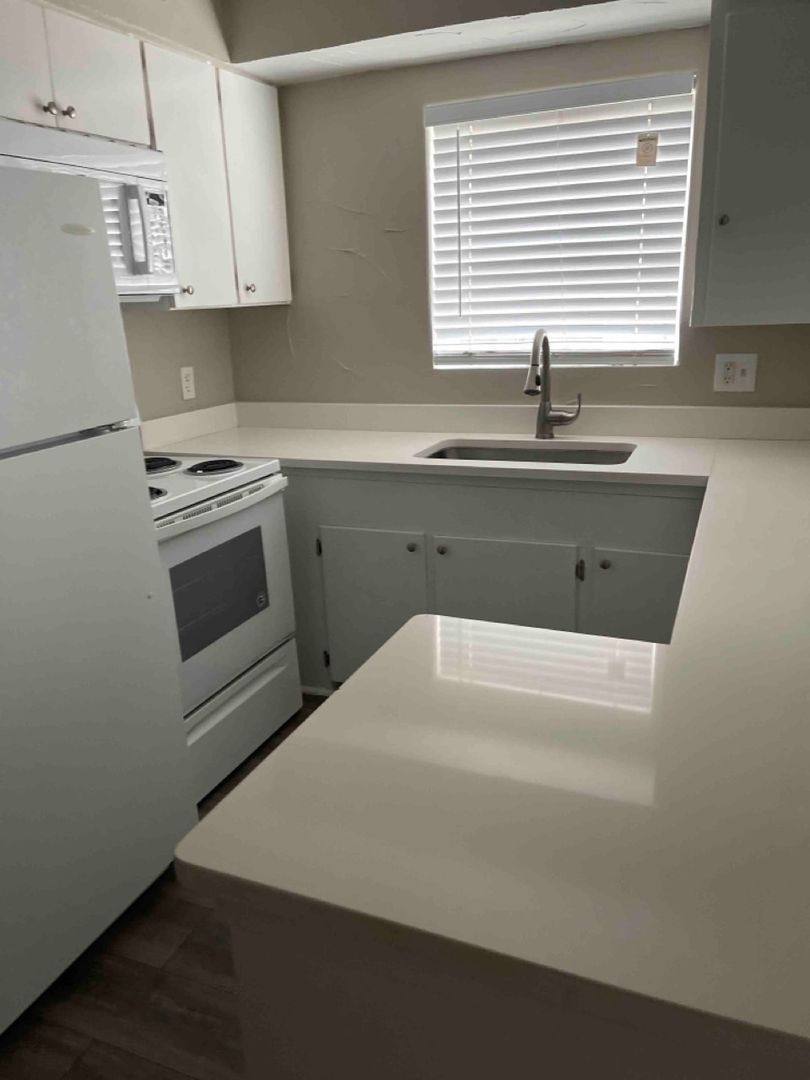 Apartment for rent at 2313 N Fitzhugh Ave, Dallas, TX 75204