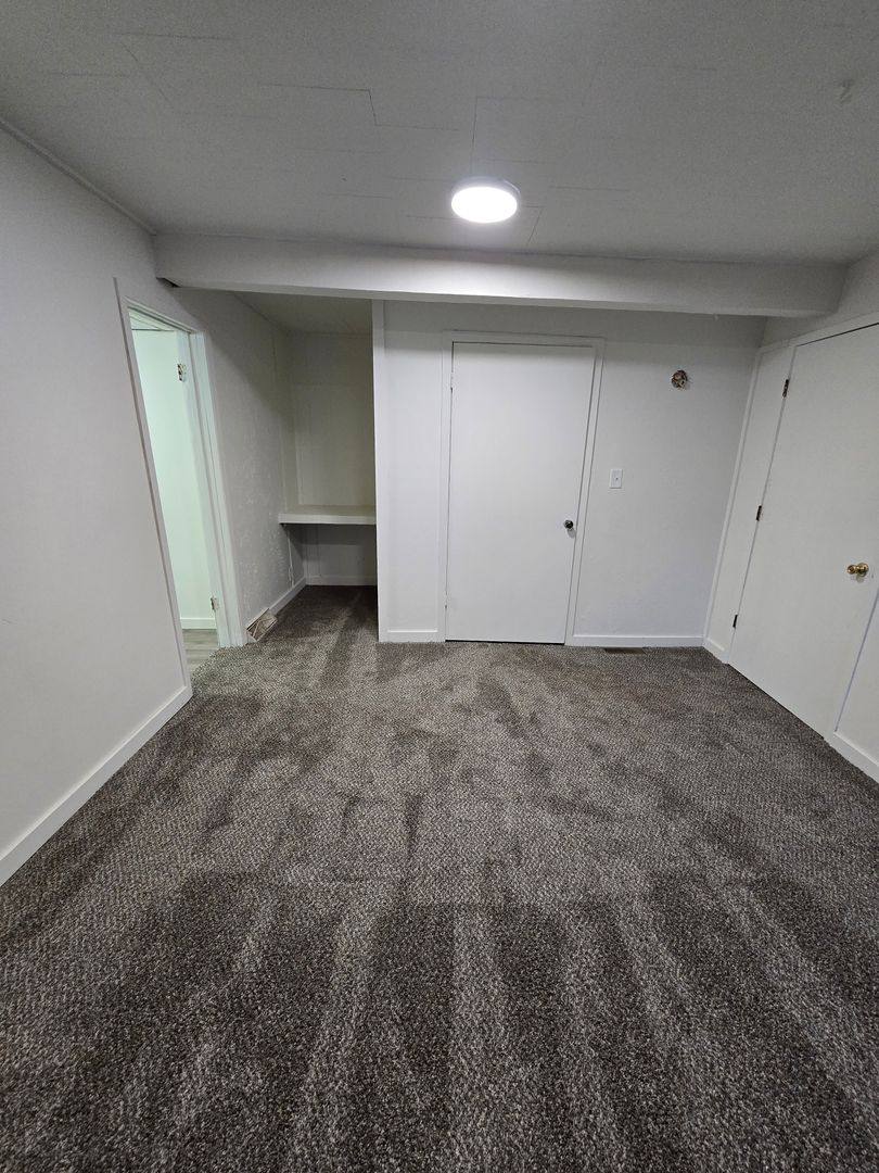 Apartment for rent at 110 Alderson St, Sloan, IA 51055
