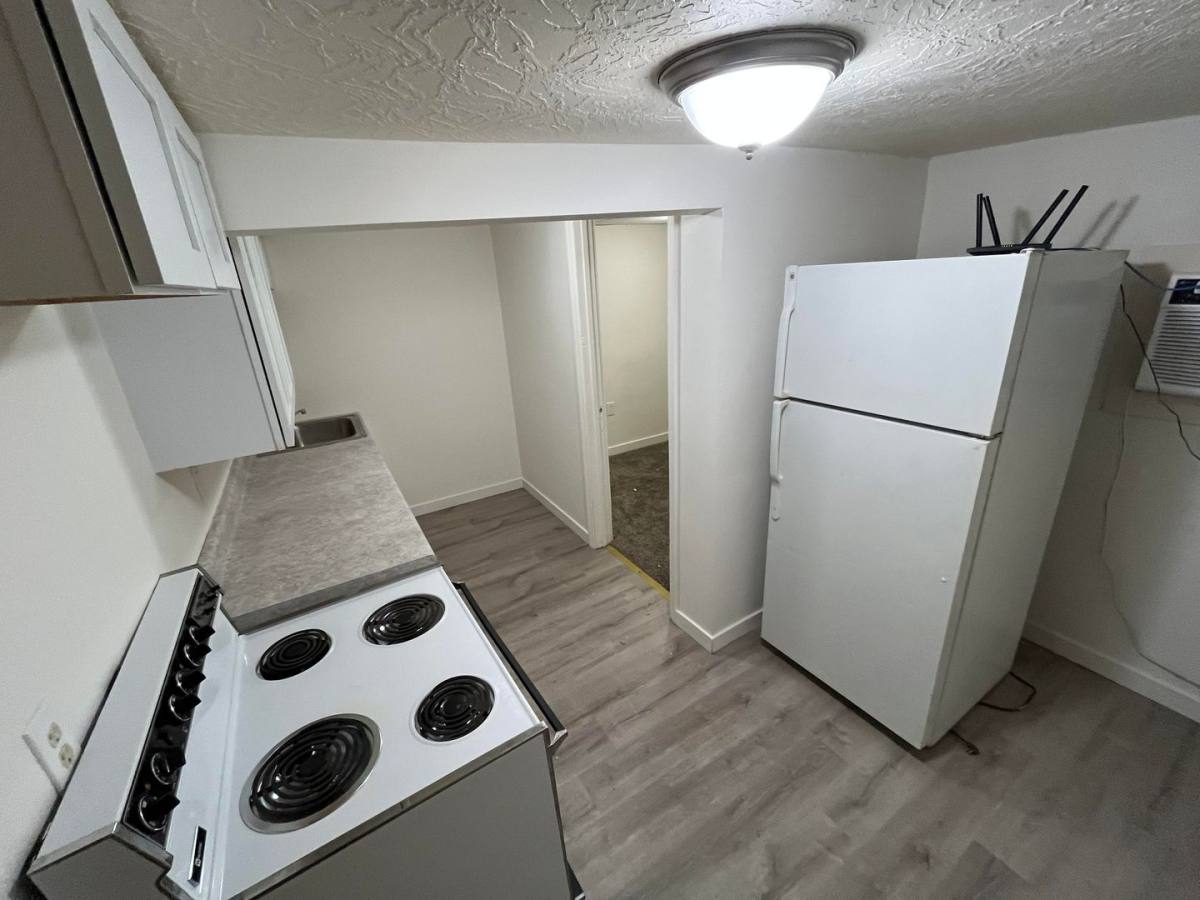 Apartment for rent at 110 Alderson St, Sloan, IA 51055