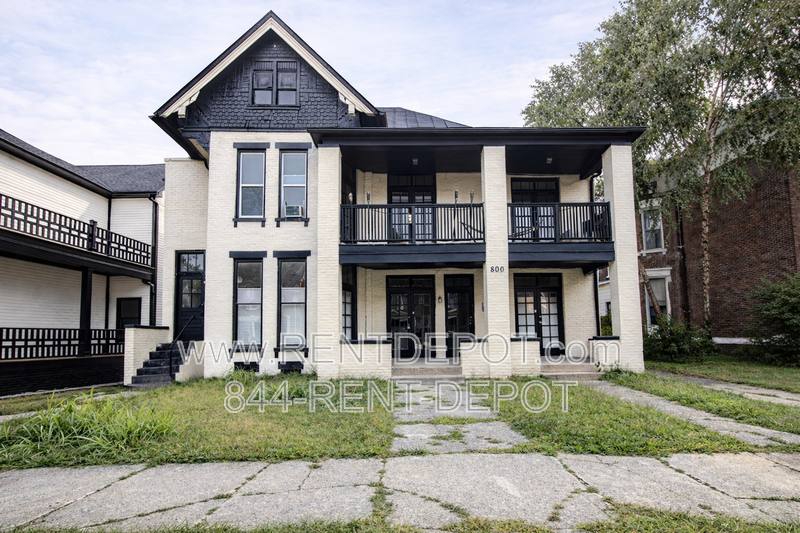Apartment for rent at 800 SE 2nd St #C, Evansville, IN 47713
