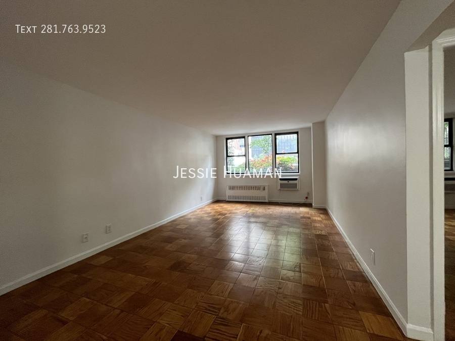 Apartment for rent at 236 E 36th St #HI, New York, NY 10016