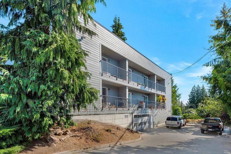 Apartment for rent at 225 164th St SE #102, Bothell, WA 98012