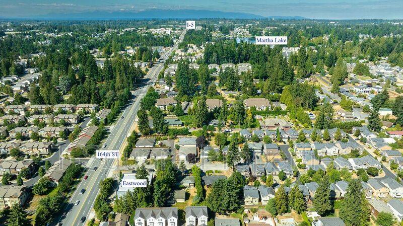 Apartment for rent at 225 164th St SE #102, Bothell, WA 98012