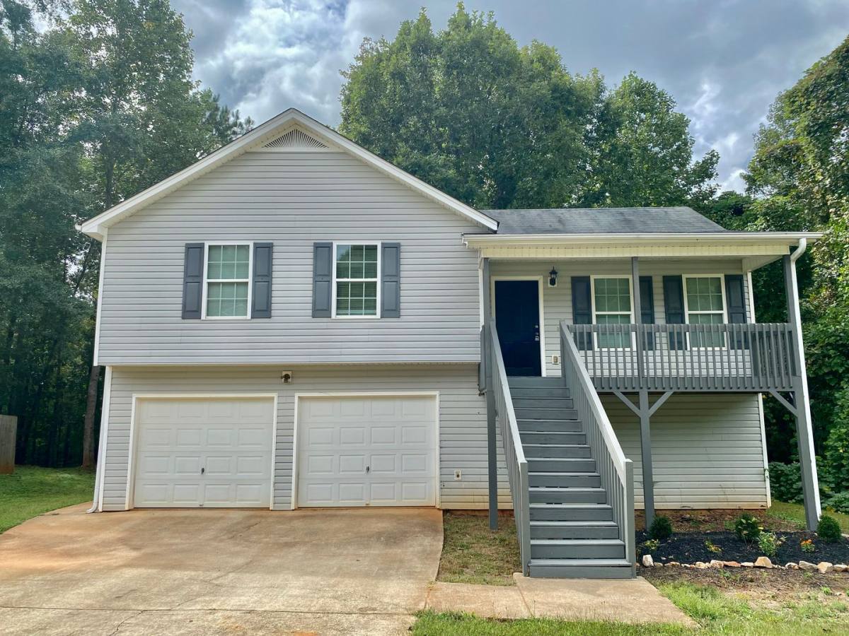 House for rent at 18 Twin Oaks Lane, Dallas, GA 30157