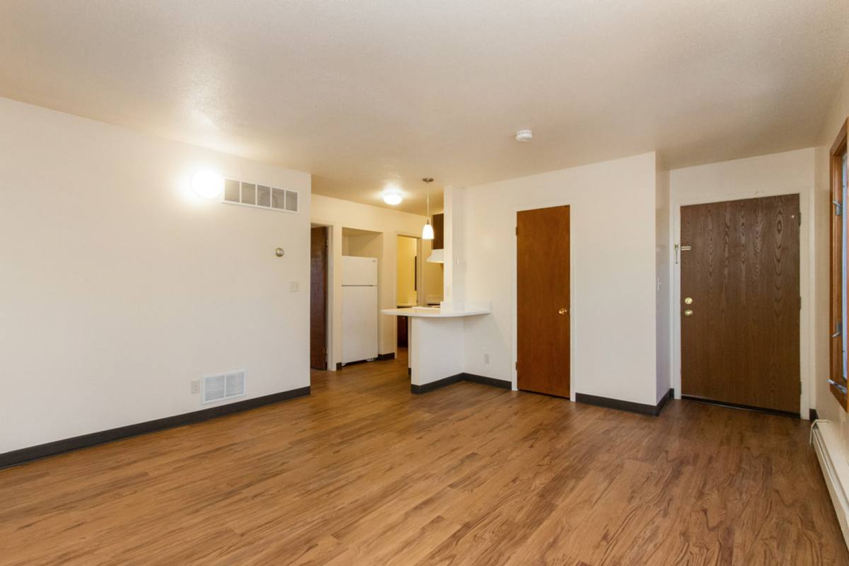Apartment for rent at 3502-3528 Lincoln Way, Ames, IA 50014