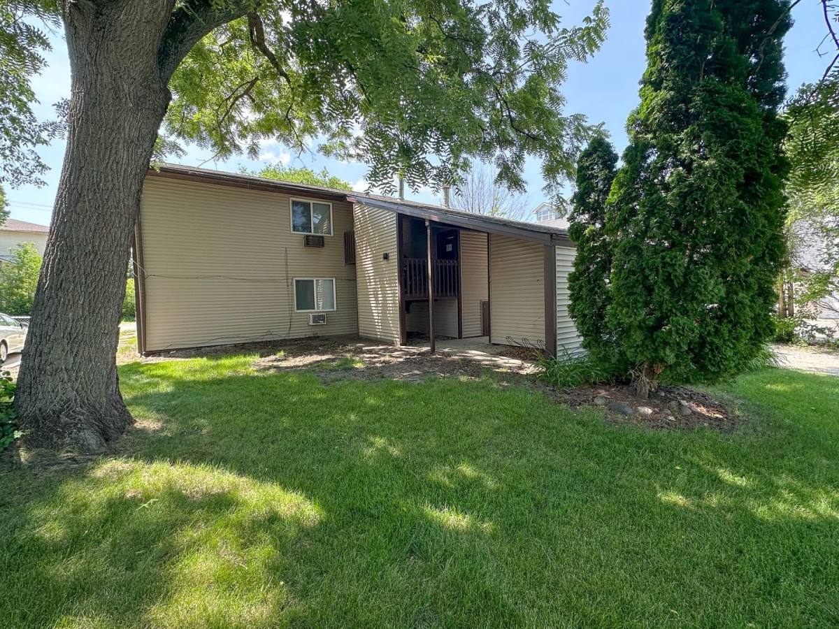 Apartment for rent at 321 Stanton Ave, Ames, IA 50014