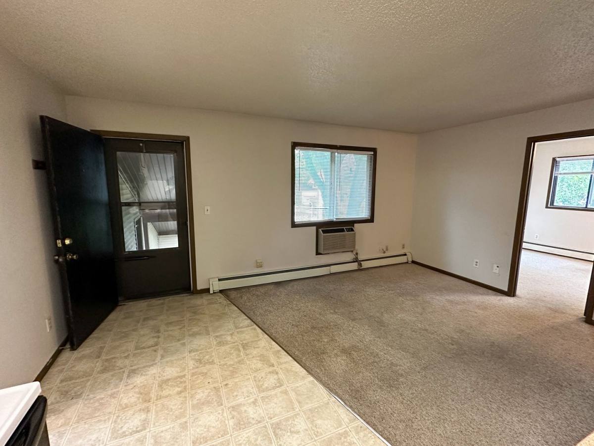 Apartment for rent at 321 Stanton Ave, Ames, IA 50014