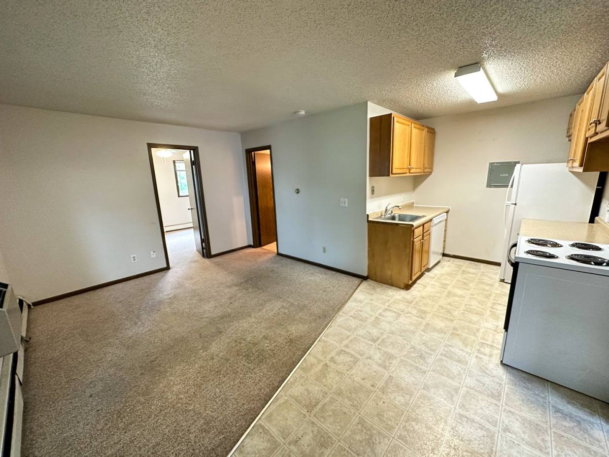 Apartment for rent at 321 Stanton Ave, Ames, IA 50014