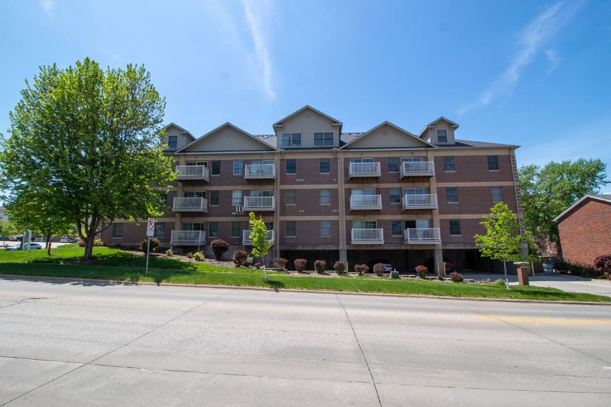 Apartment for rent at 121 Beach Ave, Ames, IA 50014