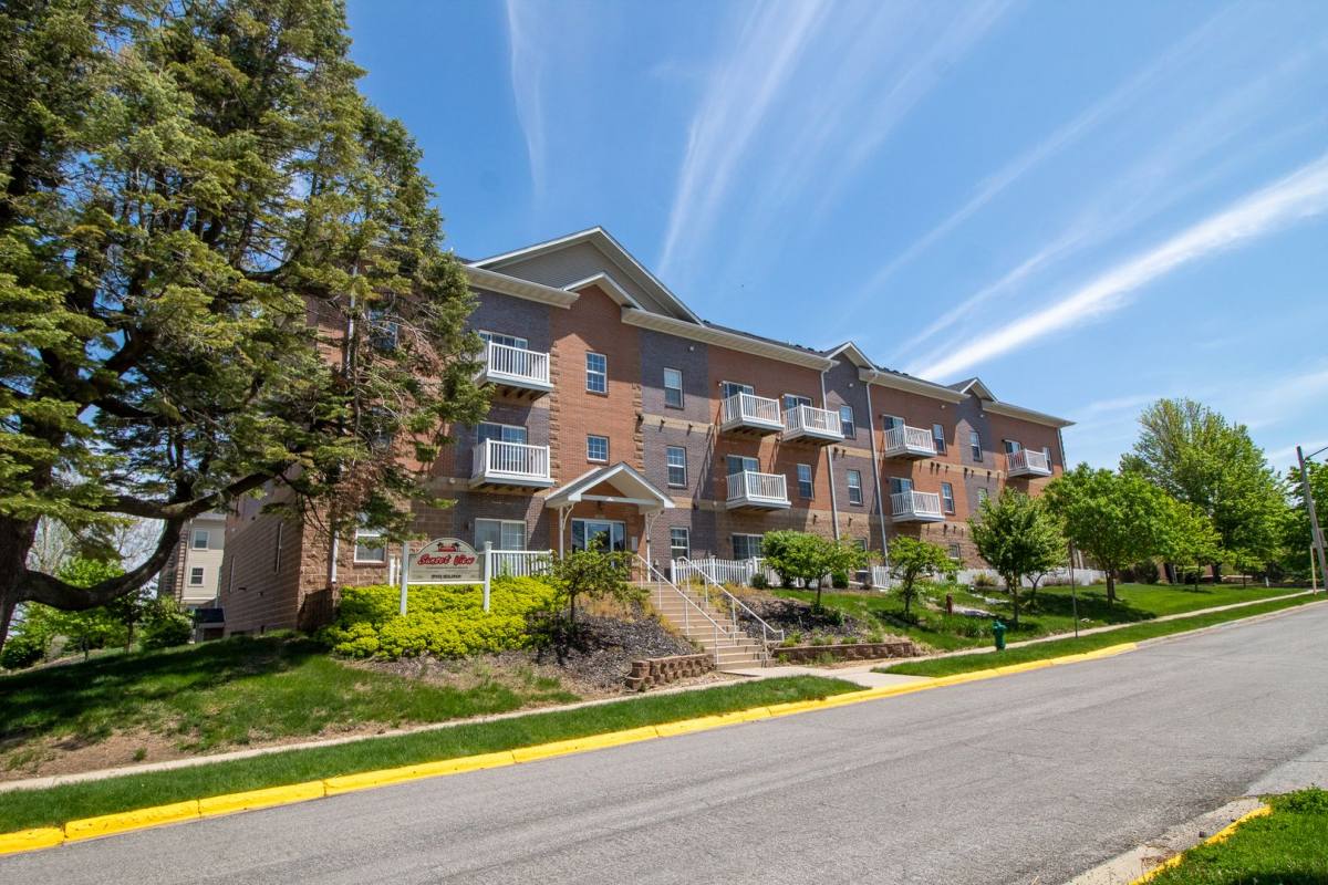Apartment for rent at 210 Gray Ave, Ames, IA 50014