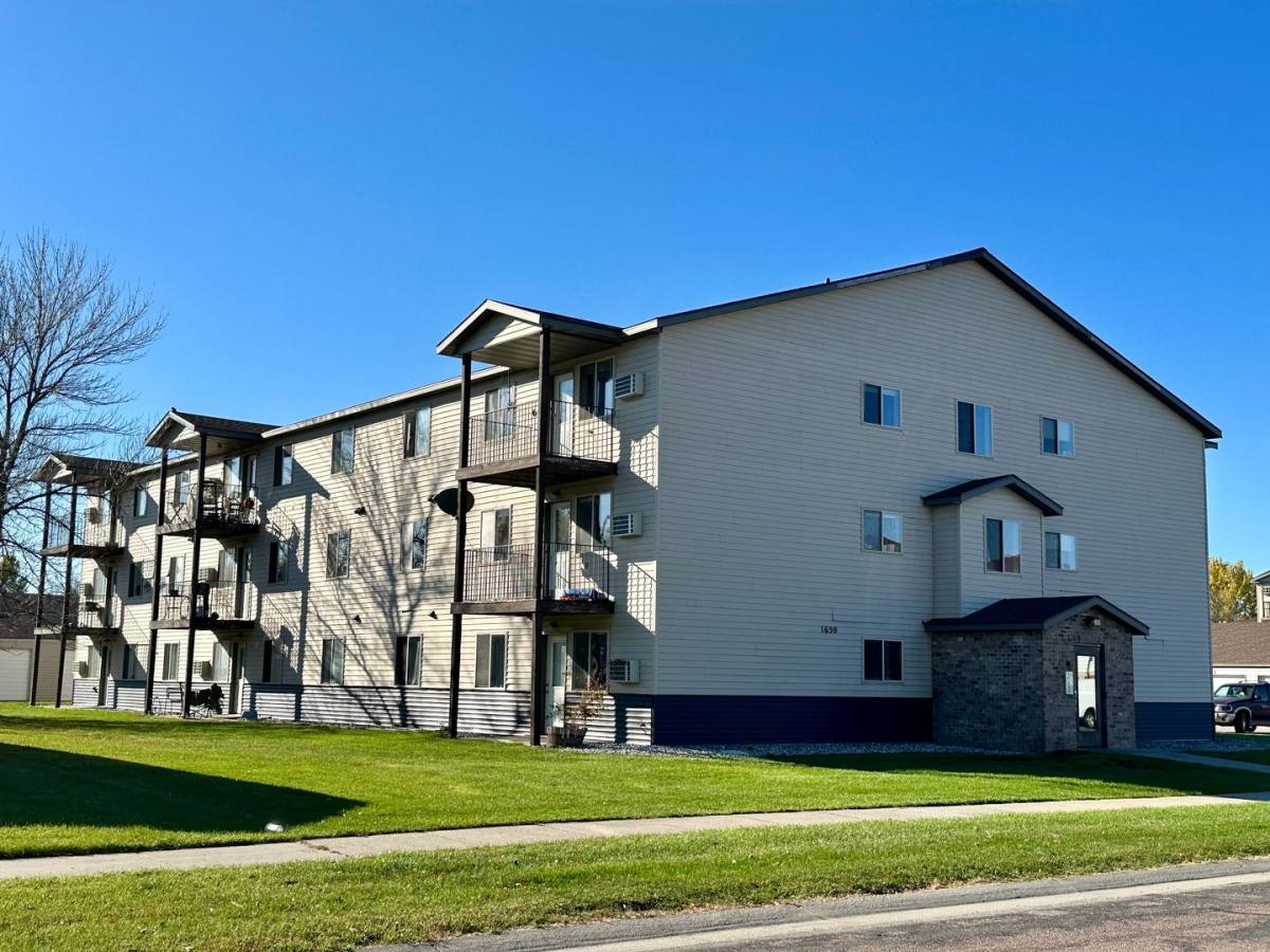 Apartment for rent at 1650 33rd Ave S, Fargo, ND 58104