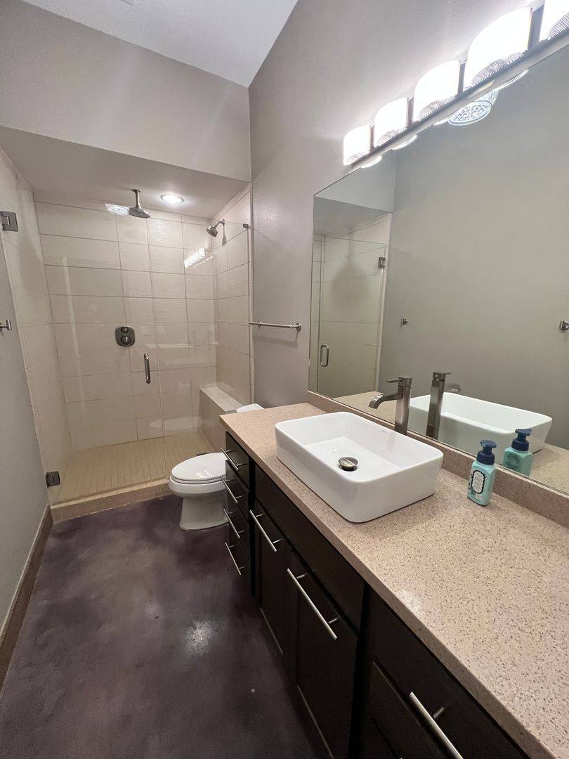 Apartment for rent at 1542 N Alamo St, San Antonio, TX 78215