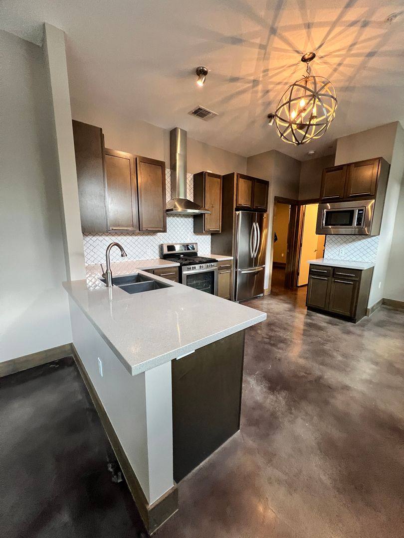 Apartment for rent at 1542 N Alamo St, San Antonio, TX 78215