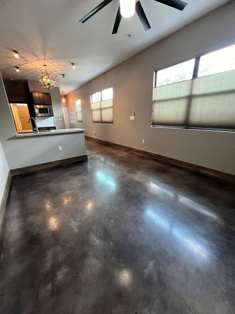 Apartment for rent at 1542 N Alamo St, San Antonio, TX 78215