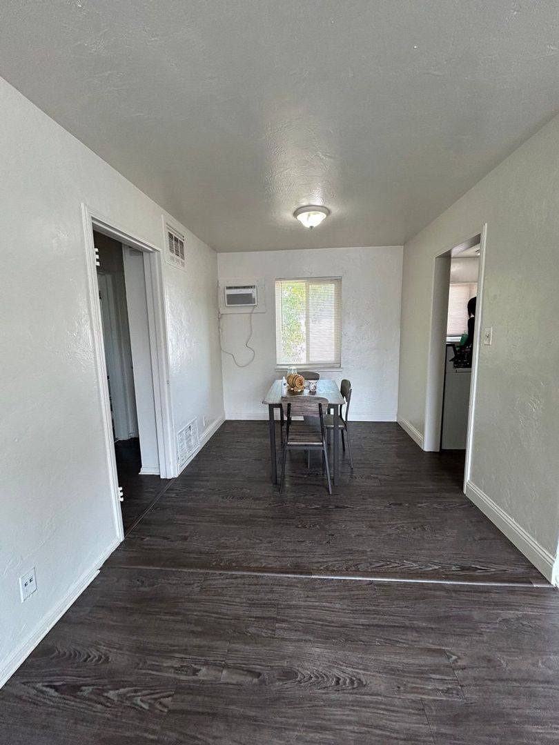 Apartment for rent at 1510 N Brooks Ave, Fresno, CA 93728