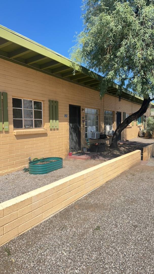 Apartment for rent at 850 E Tucson Blvd, Tucson, AZ 85716