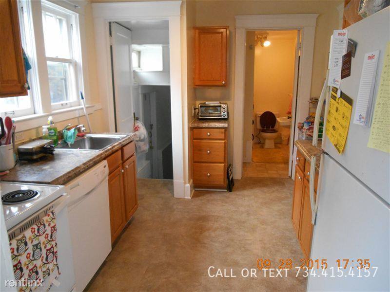 House for rent at 518 Lawrence St, Ann Arbor, MI 48104