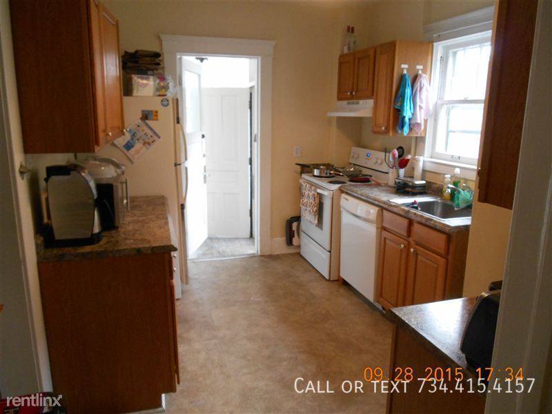 House for rent at 518 Lawrence St, Ann Arbor, MI 48104