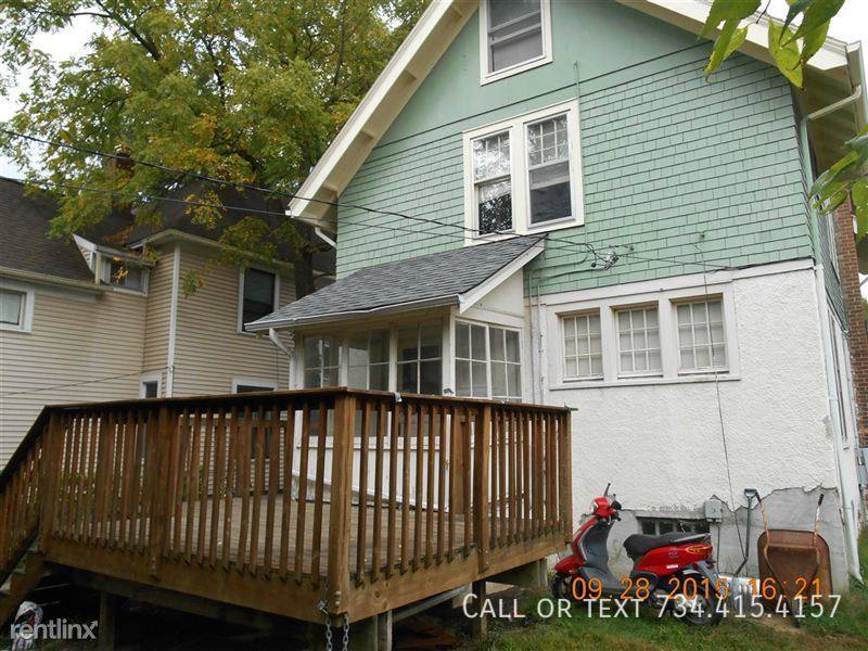 House for rent at 1002 Packard St, Ann Arbor, MI 48104