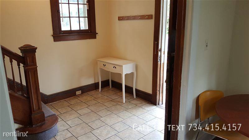 House for rent at 1002 Packard St, Ann Arbor, MI 48104