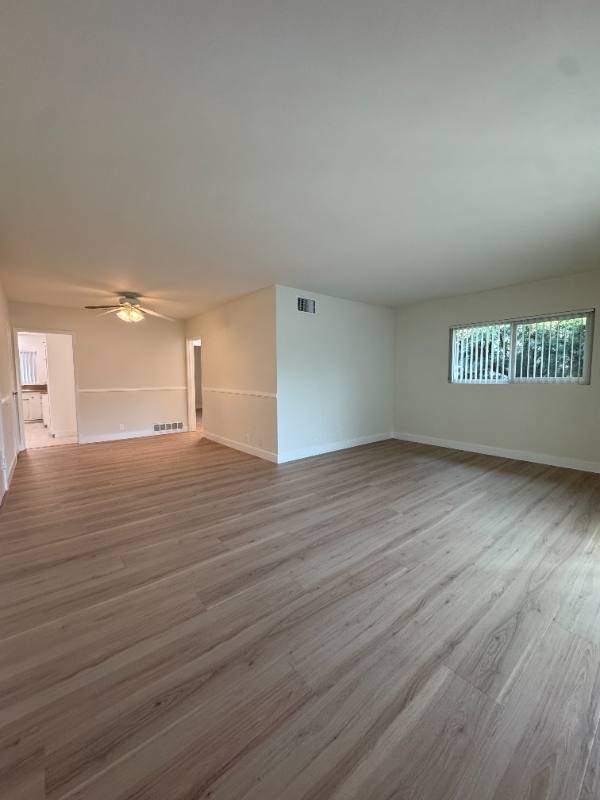 Apartment for rent at 999 E Locust St #17, Pasadena, CA 91101
