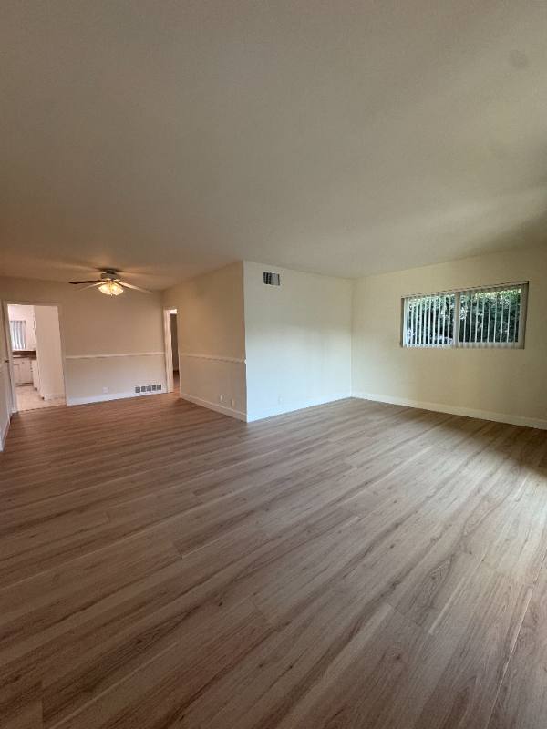 Apartment for rent at 999 E Locust St #17, Pasadena, CA 91101