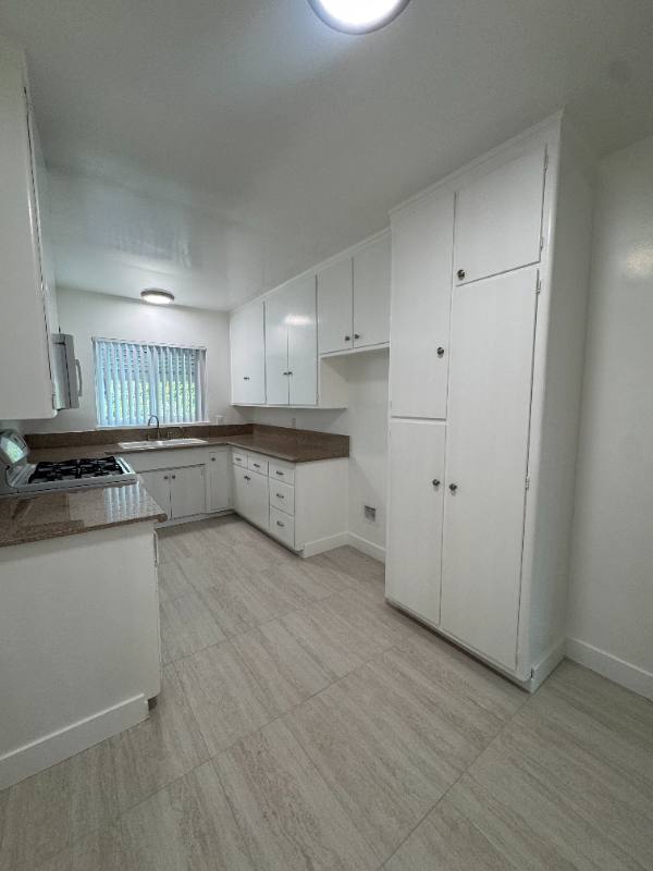 Apartment for rent at 999 E Locust St #17, Pasadena, CA 91101