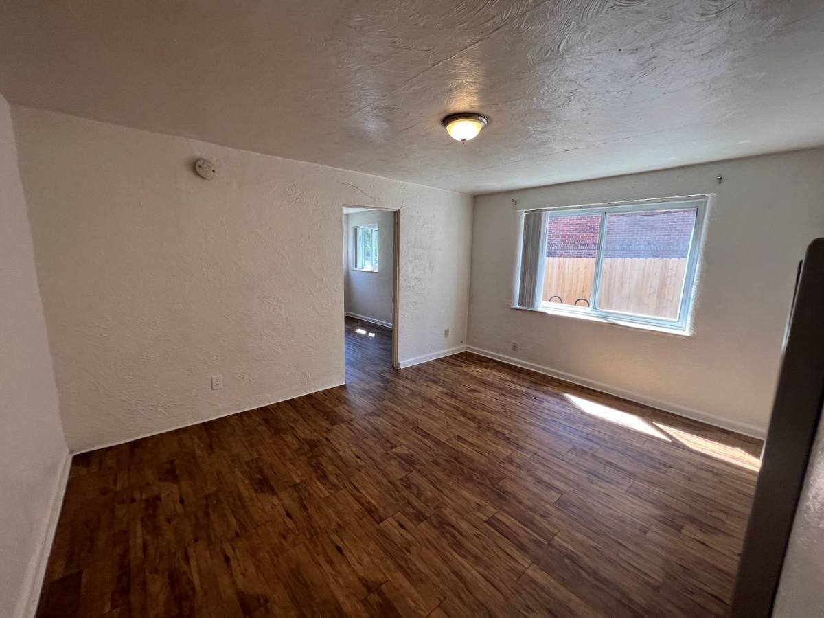 Apartment for rent at 955 16th St, Boulder, CO 80302