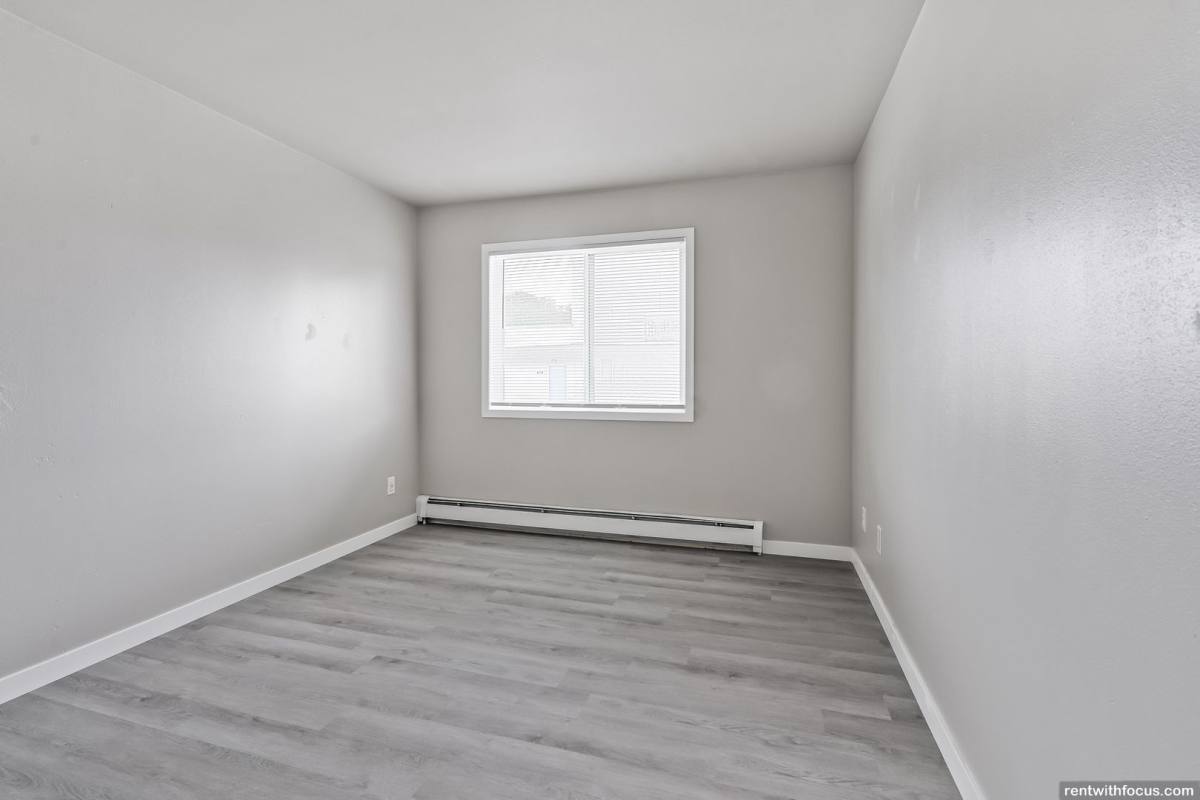 Apartment for rent at 1459-1465 Elm St, Green Bay, WI 54302