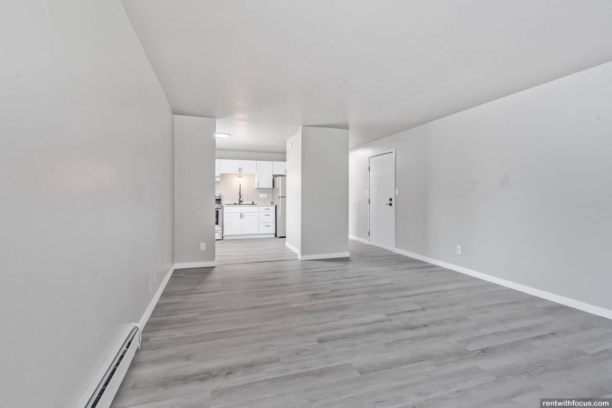 Apartment for rent at 1459-1465 Elm St, Green Bay, WI 54302