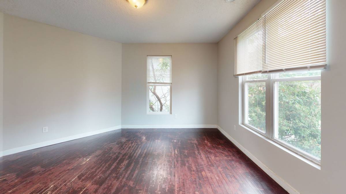 Apartment for rent at 520 12th Ave SE, Minneapolis, MN 55414