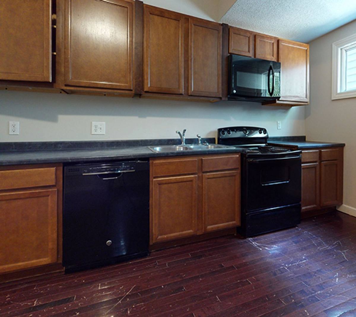 Apartment for rent at 520 12th Ave SE, Minneapolis, MN 55414