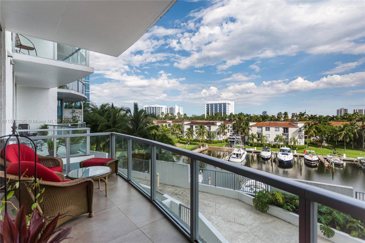 Apartment for rent at 3029 NE 188th St, Miami, FL 33180