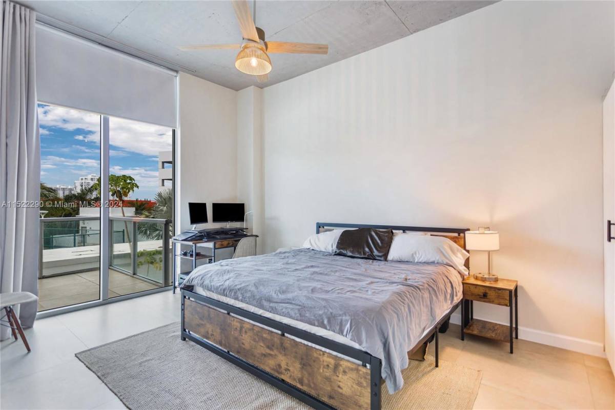 Apartment for rent at 3029 NE 188th St, Miami, FL 33180