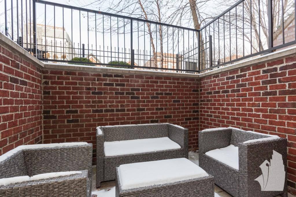 Apartment for rent at 2035 W Crystal #1, Chicago, IL 60622