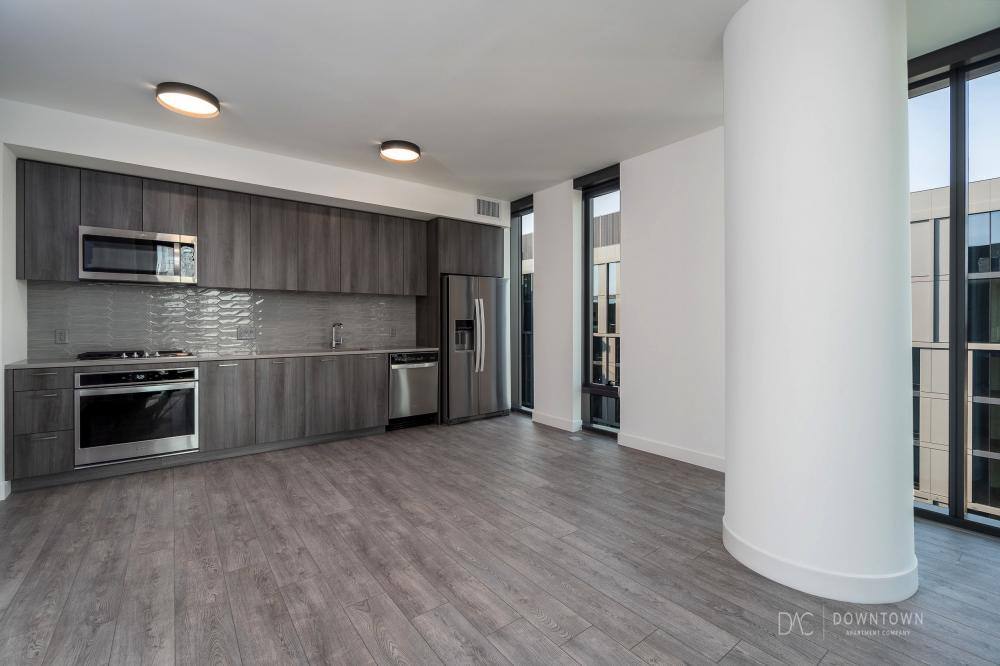 Apartment for rent at 850 W Madison, Chicago, IL 60607