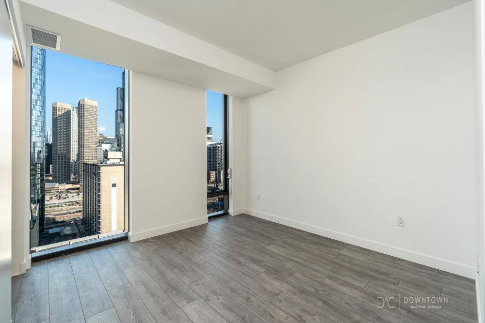 Apartment for rent at 850 W Madison, Chicago, IL 60607