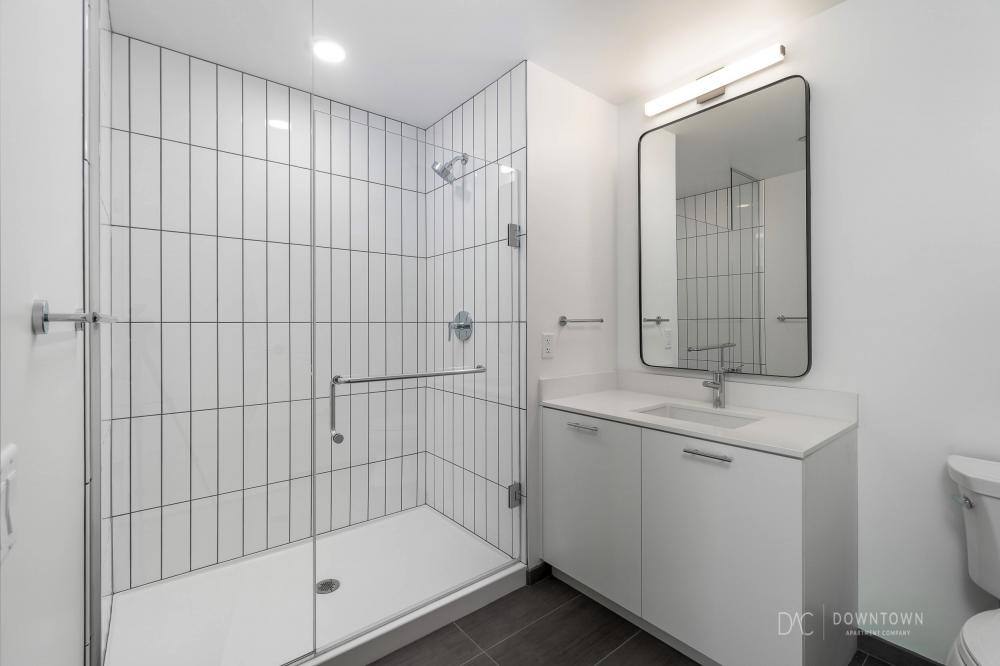 Apartment for rent at 850 W Madison, Chicago, IL 60607