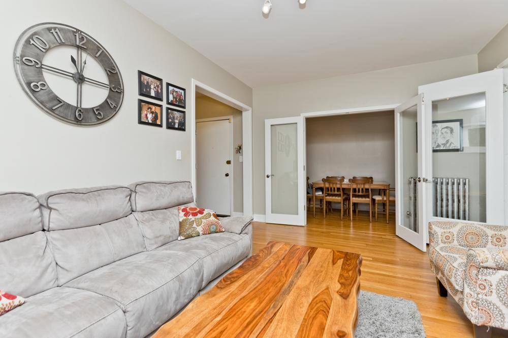 Apartment for rent at 1258 W Cornelia #1, Chicago, IL 60657