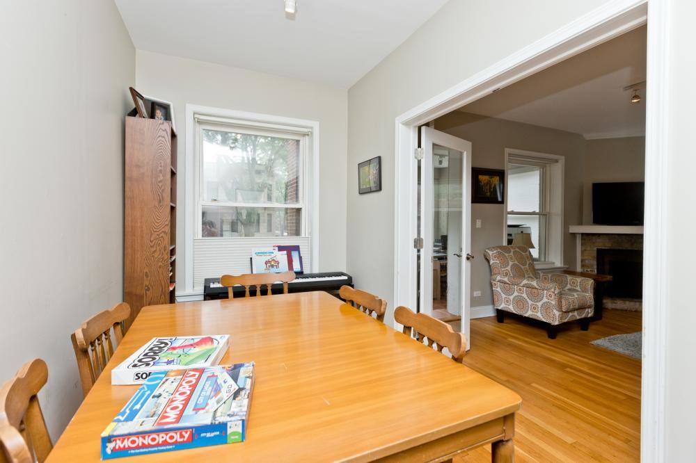 Apartment for rent at 1258 W Cornelia #1, Chicago, IL 60657