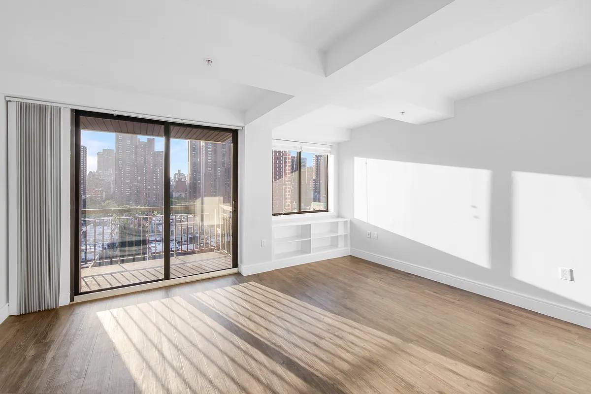 Apartment for rent at 354 E 91st St #908, New York, NY 10128