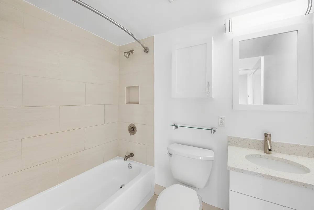 Apartment for rent at 354 E 91st St #908, New York, NY 10128
