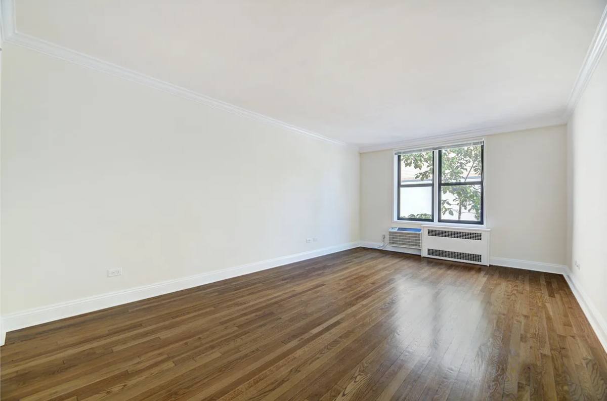 Apartment for rent at 151 W 16th St #3KK, New York, NY 10011
